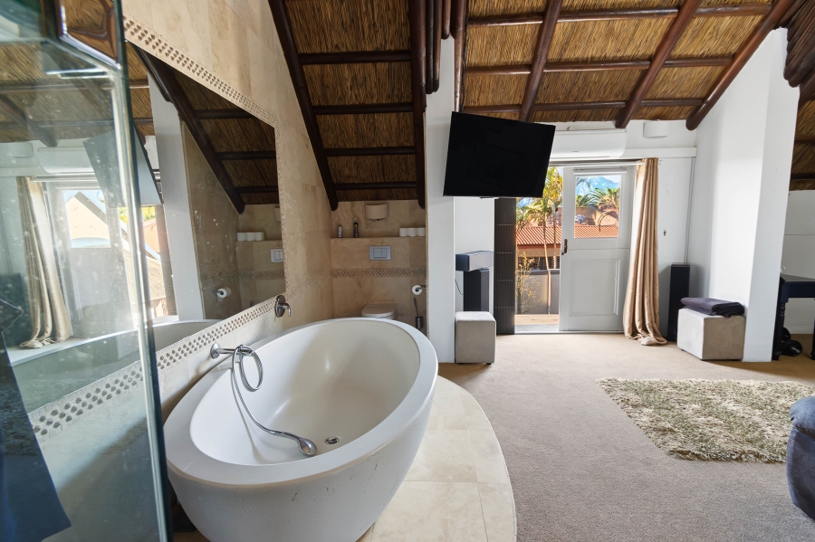 4 Bedroom Property for Sale in Goedehoop Western Cape